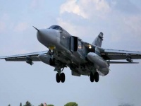 Российская авиация нанесла первые удары по боевикам в провинции Идлиб с мом ...