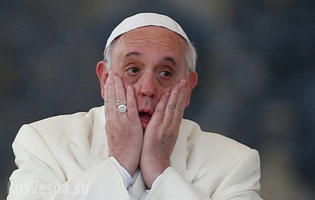 Украинская журналистка хамски посоветовала Папе Римскому «молиться, а не вещать»