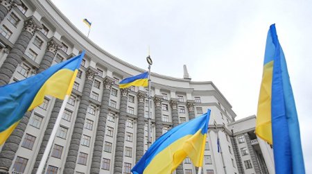 Кунштюк с украинским правительством: беги, Вова, беги