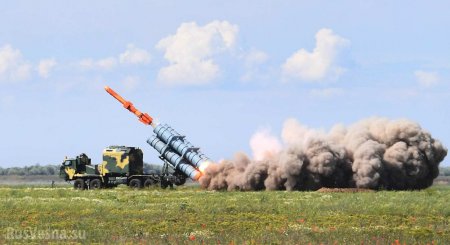 Кадры испытания «угрожающей» мосту в Крым украинской ракеты (ВИДЕО)