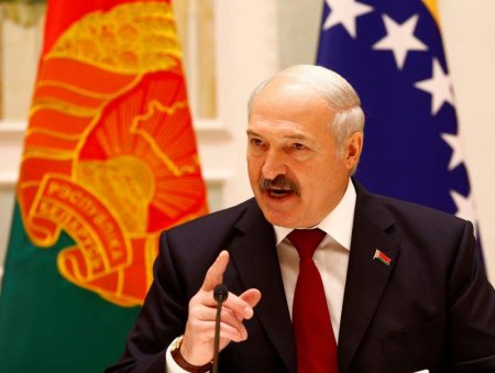 «Только паршивая собака не тявкает из-под забора в мою сторону» – Лукашенко вместо извинений накинулся на Россию