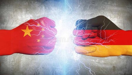 Запад объединяется против Китая