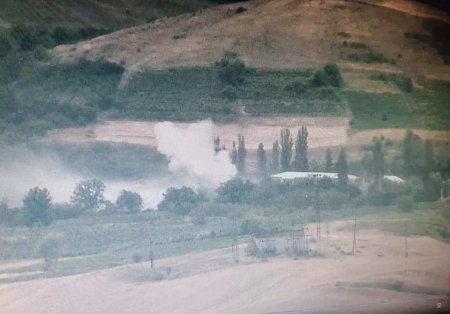 Бой на границе Азербайджана и Армении: ВС ударили по селу, в ответ уничтожаются позиции (ФОТО, ВИДЕО)