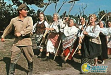 Украинцы требуют отмены приказа Минобороны о воинском учете женщин