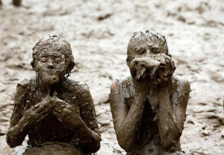 В Крыму украли лечебную грязь, ущерб превысил 1,2 млн
