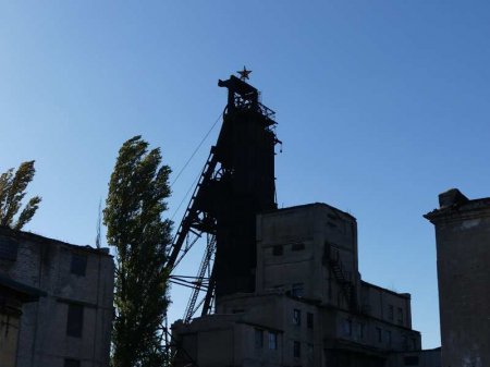Донецкая шахта уничтожена огнём ВСУ (ВИДЕО)