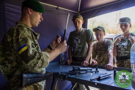 Страшные игры украинских детей: как на Донбассе готовили нацистов, готовых убивать Русских (ФОТО)