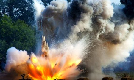 Ракетный удар нанесён по промпредприятию в оккупированном ВСУ Славянске (ФОТО)