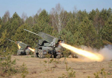Мощные кадры: Артиллерия «Отважных» ведёт огонь по артпозициям ВСУ (ВИДЕО)