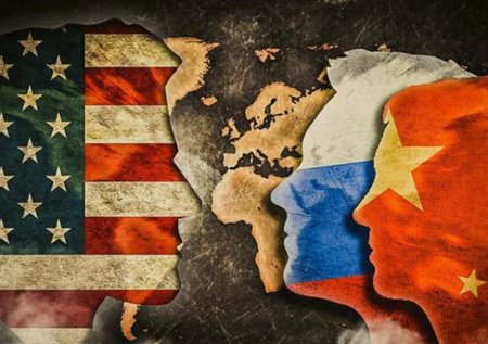 Вопрос выживания: Запад пытается разделить Россию, но не спешит «сжиматься» сам