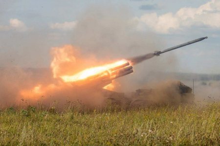 Огненный «Ураган» накрыл толпу военных ВСУ под Харьковом (ВИДЕО)