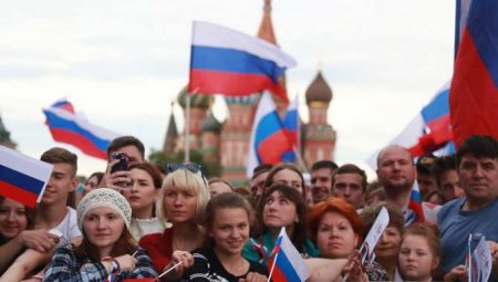 «Путину нужно стараться сохранить хоть что-то от культуры и истории его народа»: Зеленский угрожает русскому народу уничтожением