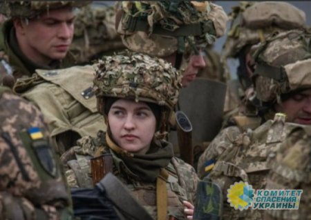 Более 42 тысячи украинок служат в ВСУ