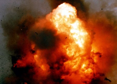 Сильный взрыв прогремел на рынке Таганрога в Ростовской области (ФОТО, ВИДЕО)