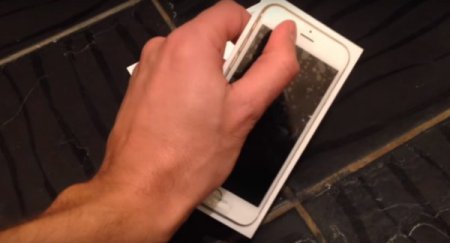 В Сети появился новый ролик с «настоящим» 4-дюймовым iPhone