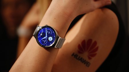 Huawei спроектирует смарт-часы на базе системы Tizen