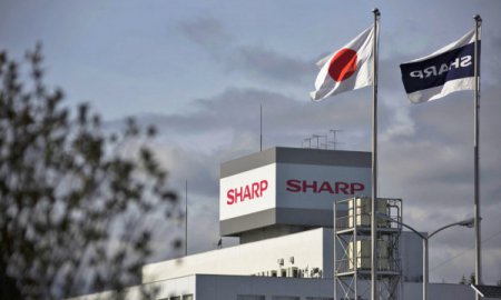 На производство OLED-дисплеев компания Sharp Corp затратит около 570 миллин ...