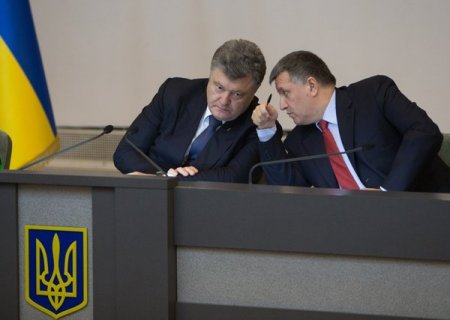 Конфликт между президентом Украины Порошенко и главой МВД Авдаковым. Кто прав?