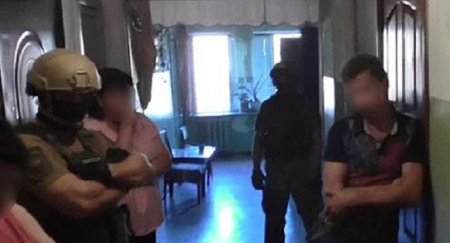 Задержан подозреваемый в нападении на полицейского в горсовете Конотопа