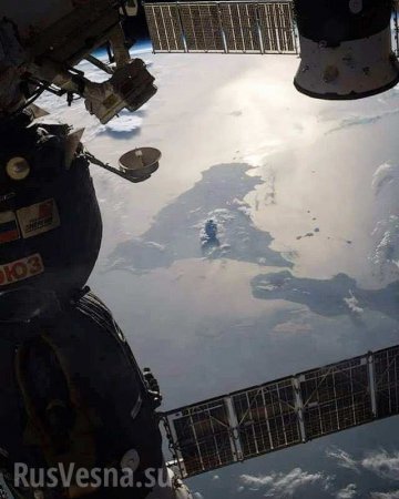 Извержение Этны видно из космоса (ФОТО, ВИДЕО)