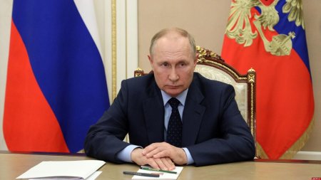 Совещание Владимира Путина с членами Совбеза РФ после теракта на Крымском мосту