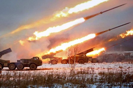 Армия России наступает на донецком фронте, ВСУ несут огромные потери