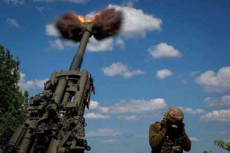 Российские ударные дроны массово уничтожают американские M777  (ВИДЕО)