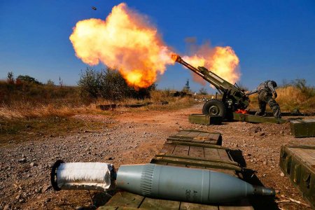 Бои на соледарском направлении: артиллерия Армии России уничтожает позиции врага (ВИДЕО)